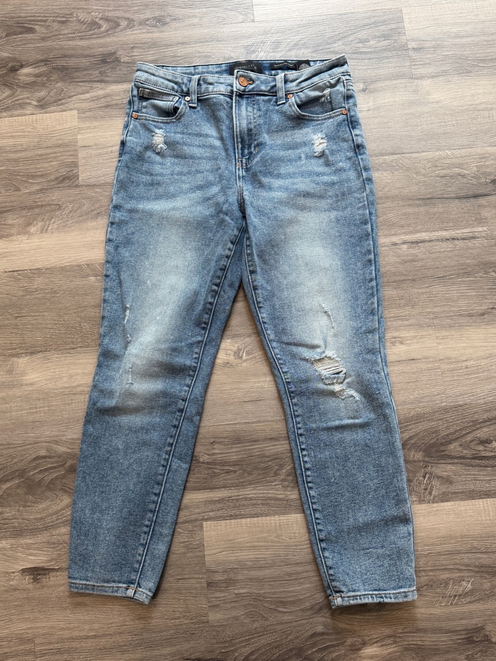 Kendall & Kylie Cropped Skinny Jeans - distressed light blue
